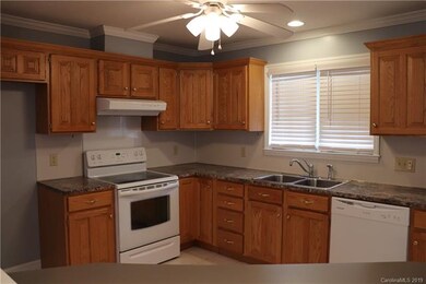 114 Ridgegate Ln, Statesville, NC 28625 - photo 5