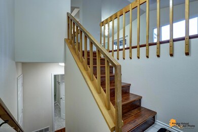 2218 CB UPPER STAIRS
