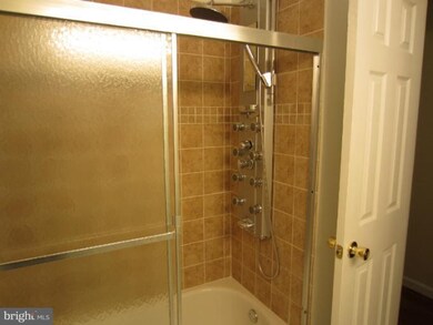 6629 Adrian St, New Carrollton, MD 20784 - photo 3