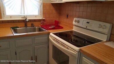 26-A Molly Pitcher - Range and sink area