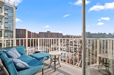 Gramercy by Starck unit 10A, New York, NY 10010 - photo 3