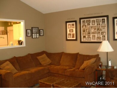 611 Nblackhoof, Wapakoneta, OH 45895 - photo 6