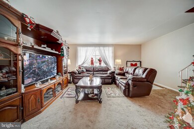 2867 Tremont St, Philadelphia, PA 19136 - photo 6