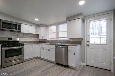 156 W 7th Ave, Conshohocken, PA 19428 - photo 5