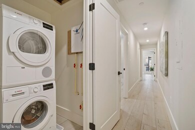 1930 Calvert St NW unit 3, Washington, DC 20009 - photo 7