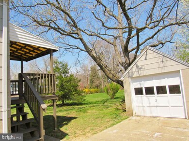 3304 Westfield Ave, Baltimore, MD 21214 - photo 6