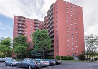 Sagamore Place Condominiums unit 701, Quincy, MA 02171 - photo 3