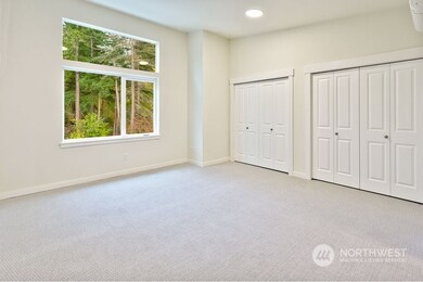 Photos are representative of builder's finished product.