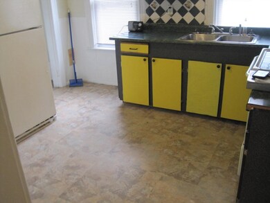 3 Mckinley Rd, Worcester, MA 01605 - photo 3