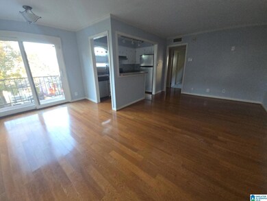 2136 16th Ave S unit B6, Birmingham, AL 35205 - photo 2