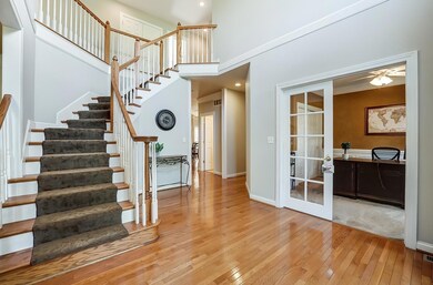 6260 Winter Hazel Dr, Liberty Township, OH 45044 - photo 2