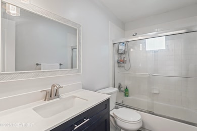 5875 Kennyhill Dr, Anchorage, AK 99504 - photo 7