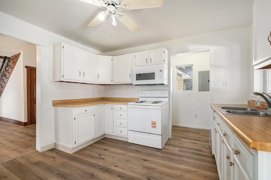 1121 Broadway St, Niles, MI 49120 - photo 6