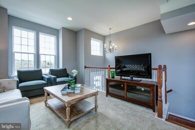 8300 Scotland Loop, Manassas, VA 20109 - photo 7