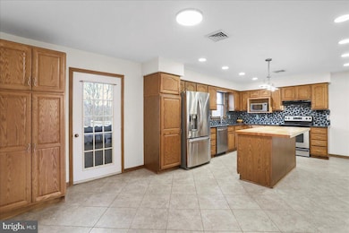 1716 Ridgeway Rd, Front Royal, VA 22630 - photo 7