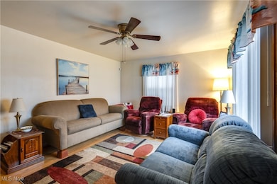 708 29th St NE, Canton, OH 44714 - photo 3