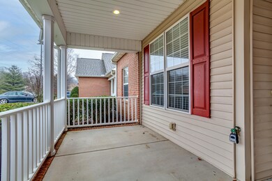 003210226-2-970McKenzieMeadowsWayKnoxvil