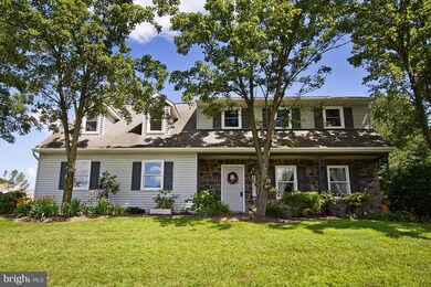 2 Ingham Dr, Stevens, PA 17578 - photo 2