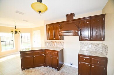 2000 Sage, Weslaco, TX 78596 - photo 5