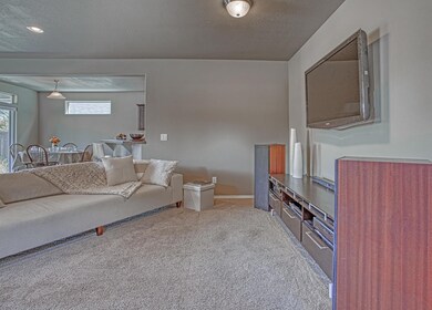 61150 Teton Ln, Bend, OR 97702 - photo 3