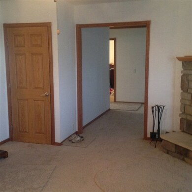 239 S 900 W, Angola, IN 46703 - photo 6