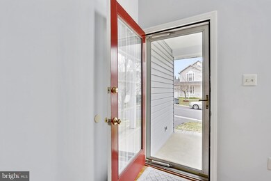 4112 Swiss Stone Dr, Burtonsville, MD 20866 - photo 3