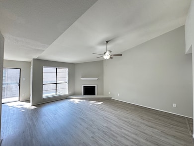 9707 Richmond Ave unit 98, Houston, TX 77042 - photo 6