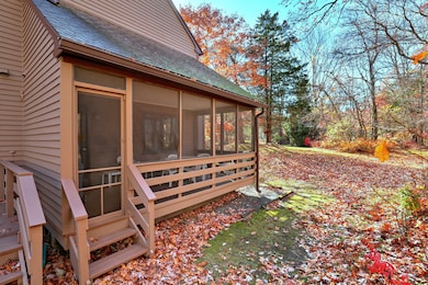 13 Shadowwood Cir, Monroe, CT 06468 - photo 4