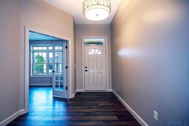 18128 Cloverleaf Dr, South Bend, IN 46637 - photo 2