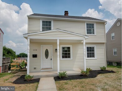 124 S Mont Valla Ave, Hagerstown, MD 21740 - photo 2