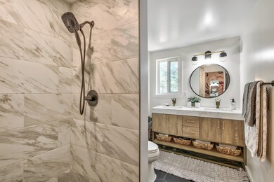 10146 Surrey Place, Truckee, CA 96161 - photo 6