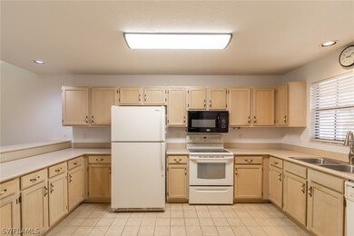 6617 Ilex Cir unit B, Naples, FL 34109 - photo 5