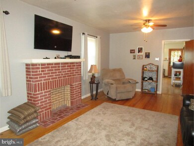 702 S Temple Blvd, Temple, PA 19560 - photo 5