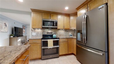 75 Burdick Dr, Cranston, RI 02920 - photo 7