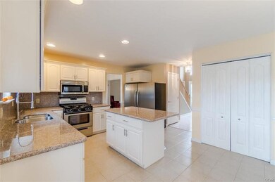 Kitchen w/Granite Counter Tops
