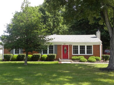 9207 Hudson Ln, Louisville, KY 40291 - photo 3