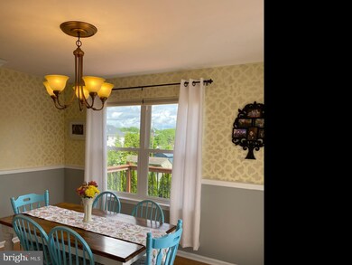 128 Central Ave, Souderton, PA 18964 - photo 5