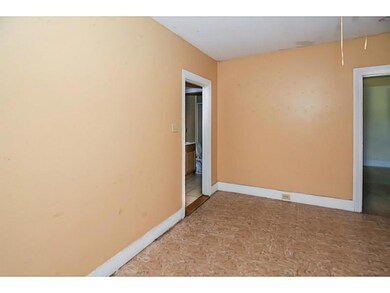 3 Alger Ave, Providence, RI 02907 - photo 7