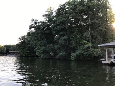 8876 E Chinquapin Ave, Summit Township, IL 62401 - photo 7