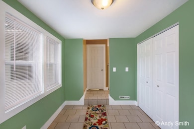 4021 Division St, Wayland, MI 49348 - photo 5