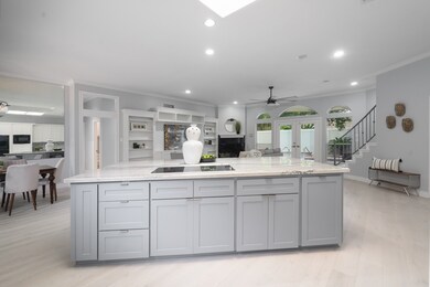 1903 Candlelight Place Dr, Houston, TX 77018 - photo 2