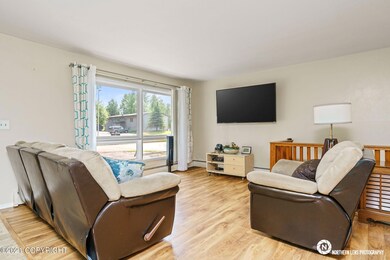 SOUTH FACING HOME W/GREAT NATURAL LIGHT