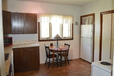 79 Airlie St, Worcester, MA 01606 - photo 4