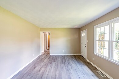 2012 Lullwater Rd, Albany, GA 31707 - photo 5