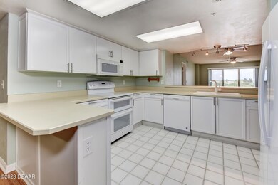 6-Kitchen