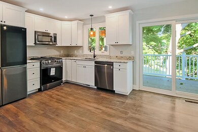 8 Sapphire Ln, Nashua, NH 03064 - photo 2