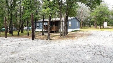 146 Adalida Ln, Springtown, TX 76082 - photo 2