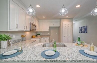 9716 Cunningham Rd, Jacksonville, FL 32246 - photo 6