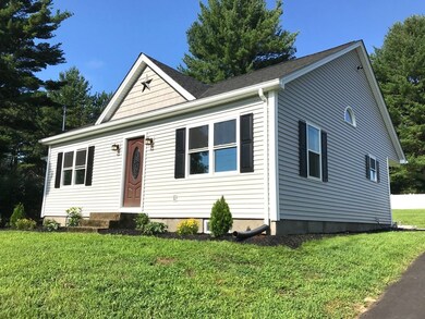 73 West St, Ludlow, MA 01056 - photo 3