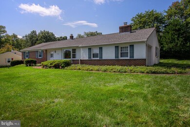 700 Falcon Ln, West Chester, PA 19382 - photo 2